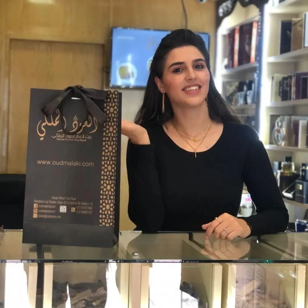 Hasna Zindine