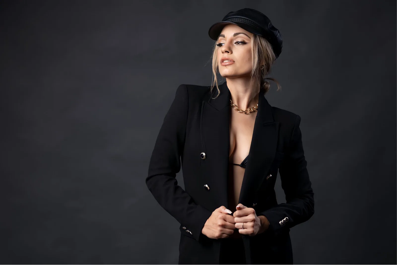 Camila Costa